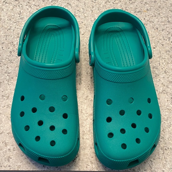 CROCS Other - Men’s Size 12 Green Crocs